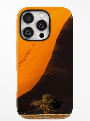 iPhone 13 & 14 Pro Max Cover - Desert Dune & Tree